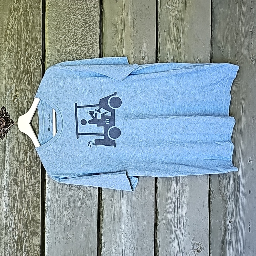 TRAVIS MATHEW T-Shirt - Picture 2 of 5